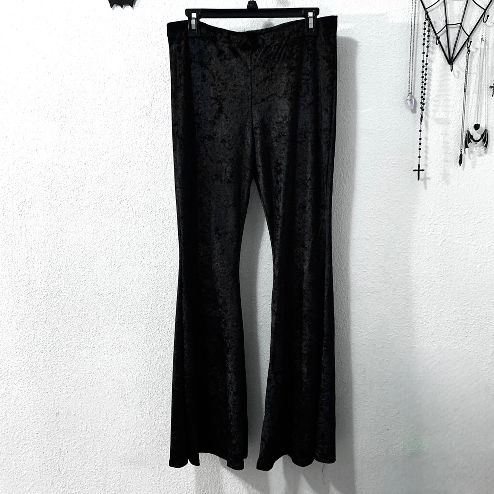 ⭐️NWOT⭐️ Dolls Kill Velvet Flare Leggings